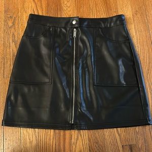 Black pleather mini skirt